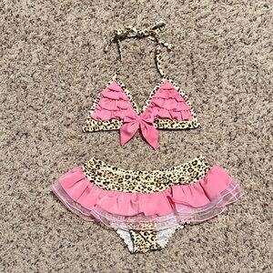 Girls size 7 BMB Couture (boutique) leopard print bikini with pink bows& ruffles